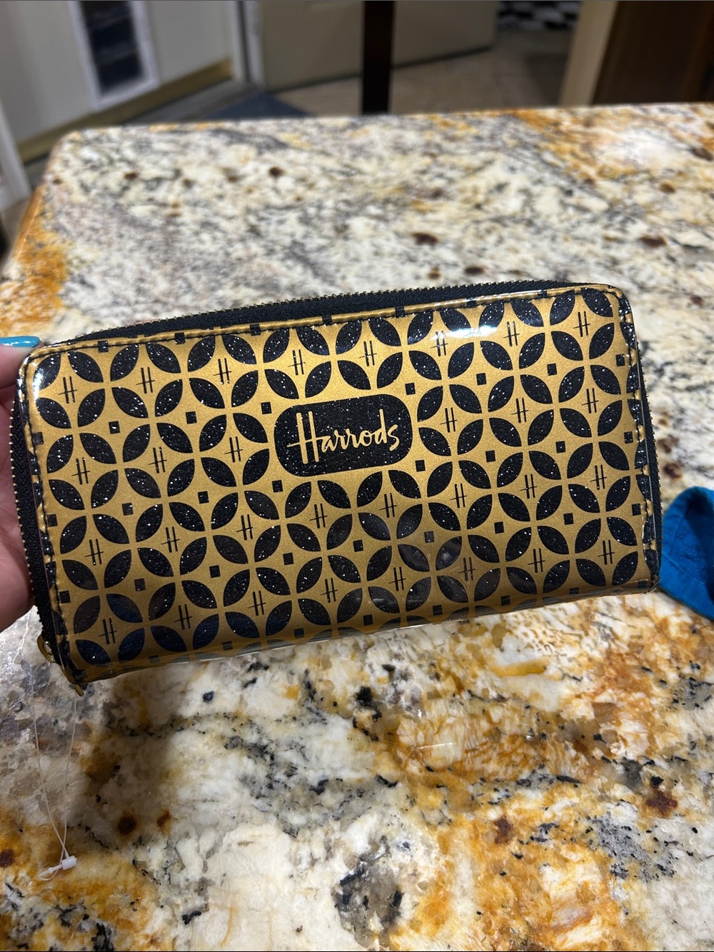 Harrods of London wallet new with tag string. iPhone case!!! Yes please
